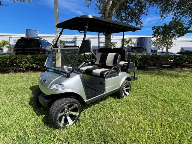 Golf Carts for Sale in Florida | Used, New, and Custom