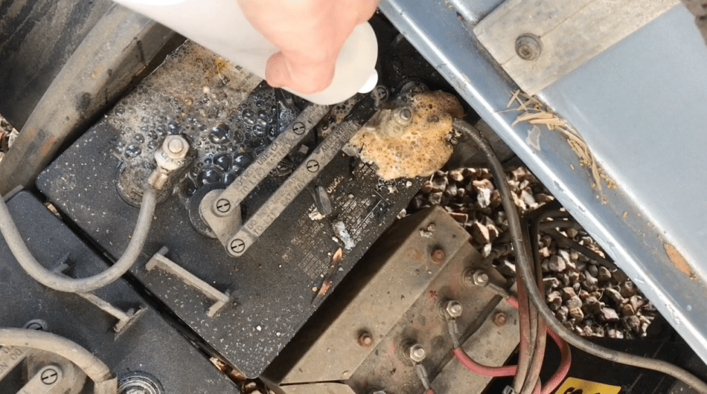 How to Clean Golf Cart Batteries (Video) Golf Cart Resource