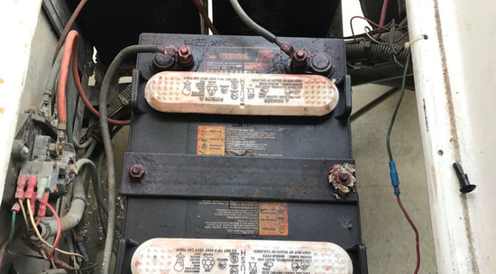 4 Signs You Need to Replace Your Golf Cart Batteries