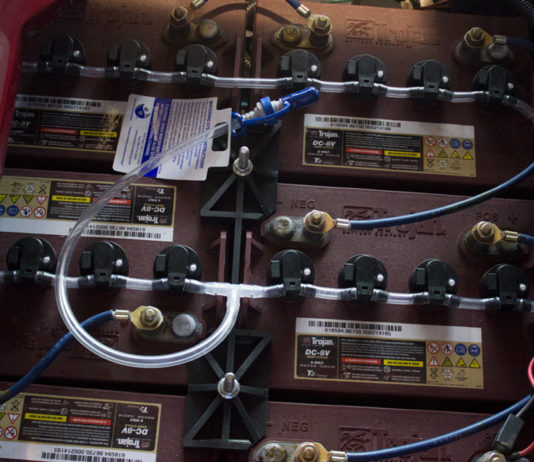 Difference Between Start Batteries and Deep Cycle Batteries